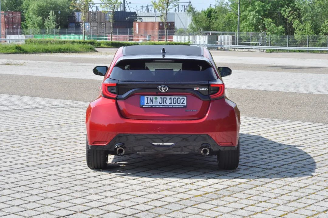 丰田gryaris试驾视频,丰田gryaris拉力