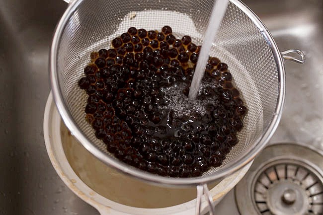 用茶做焦糖味的珍珠奶茶,自己怎么做焦糖珍珠奶茶