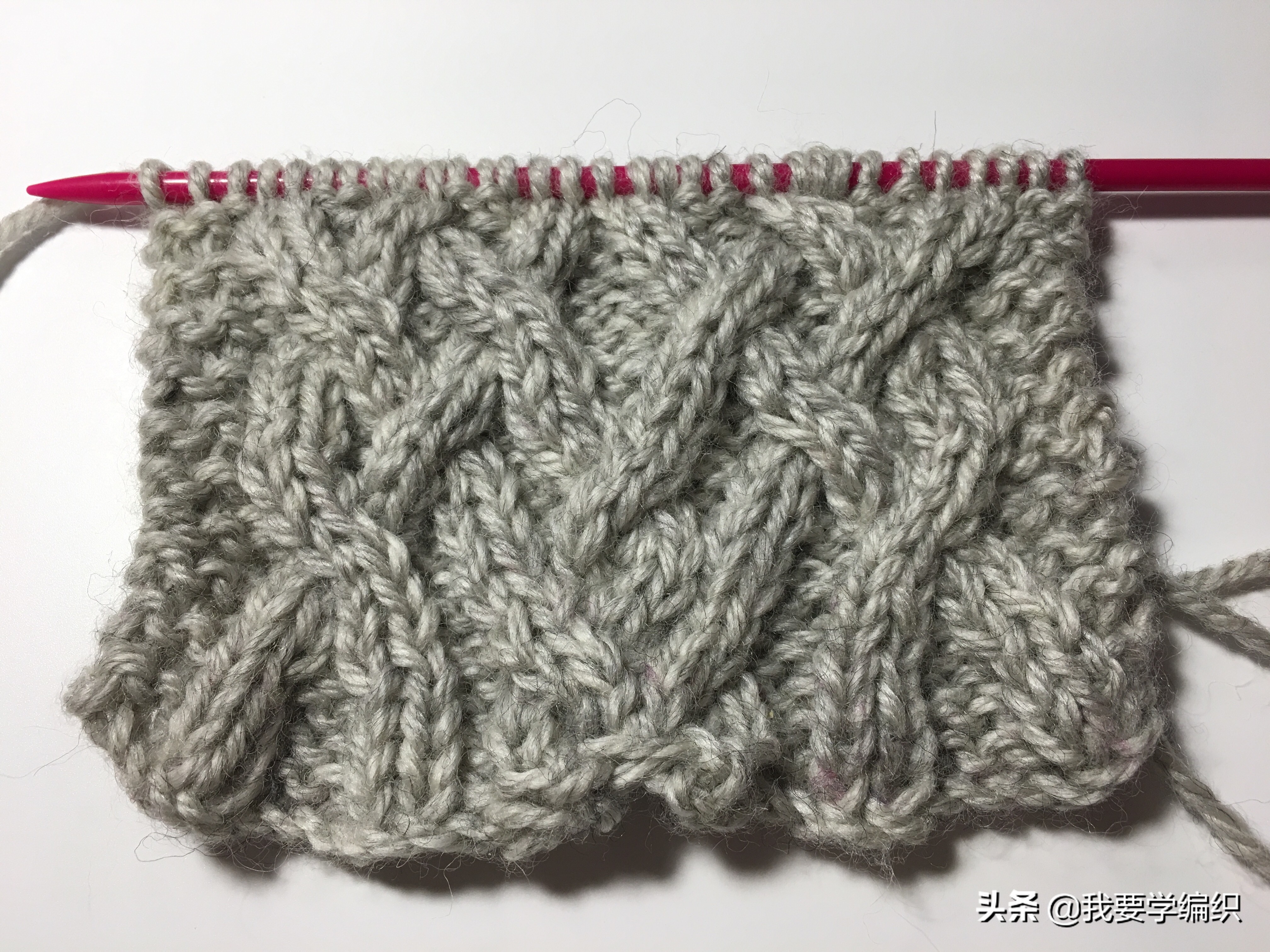 双扭麻花围巾教程,经典麻花围巾教程