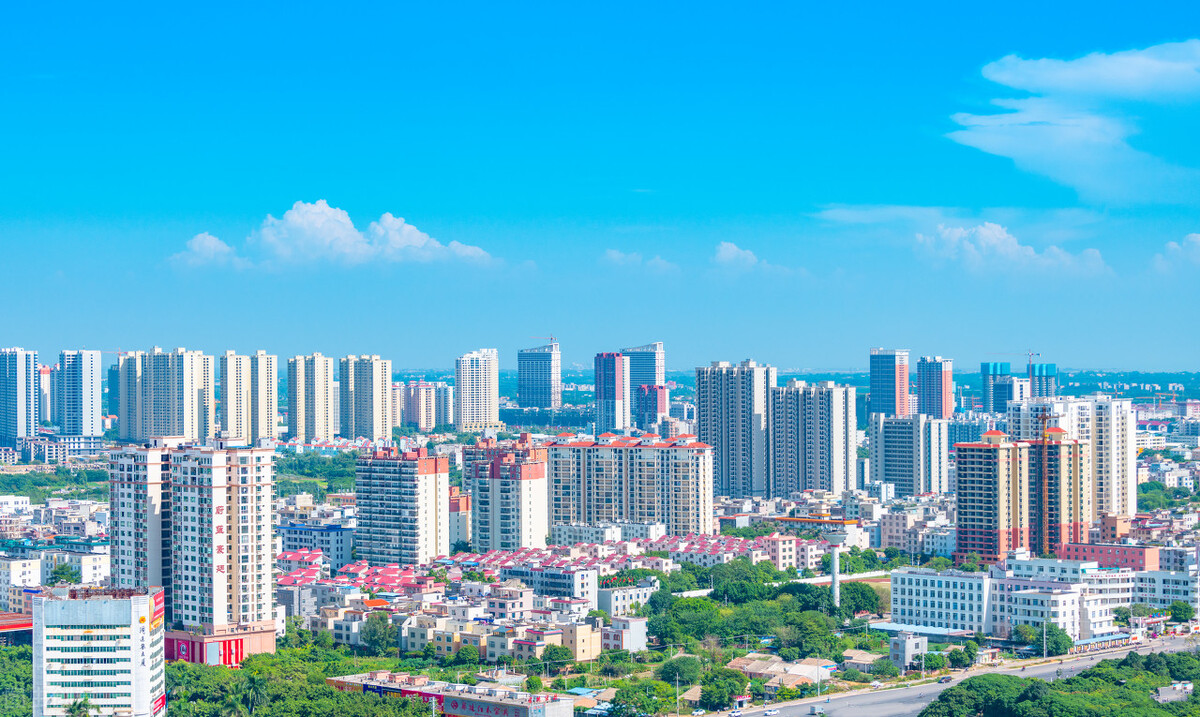 中国沿海城市宜居排行榜,海边宜居城市哪个房价便宜