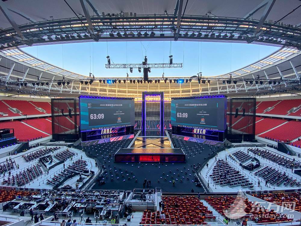 s10总决赛演播室,s10五星对决