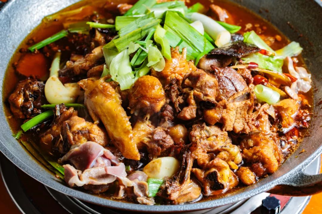 长江边好吃的地方,长江流域最好吃的城市