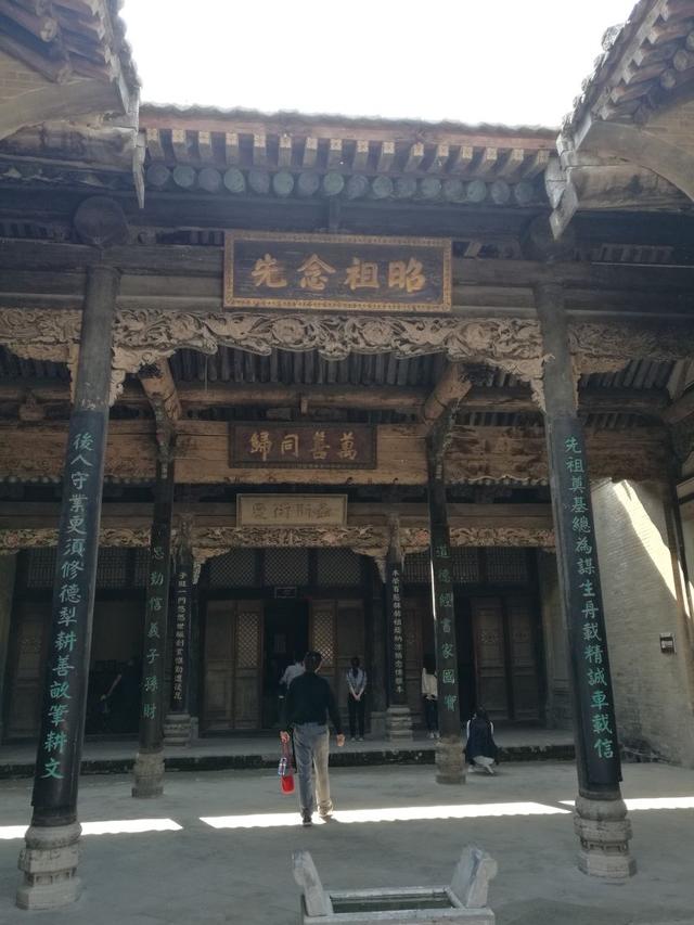 乔家大院是山西最好的大院吗,走进山西乔家大院也很壮观