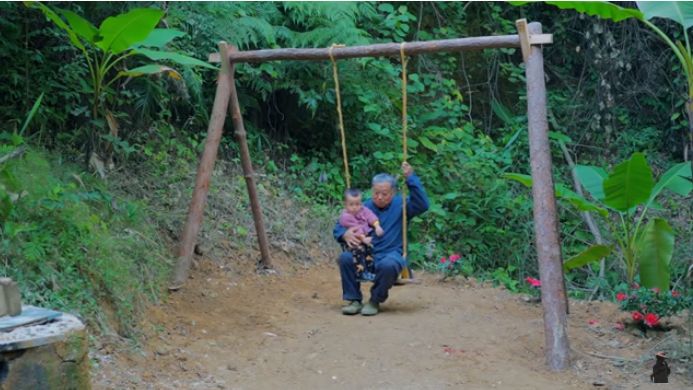 爷爷版李子柒视频评价,农村小伙子李子柒视频