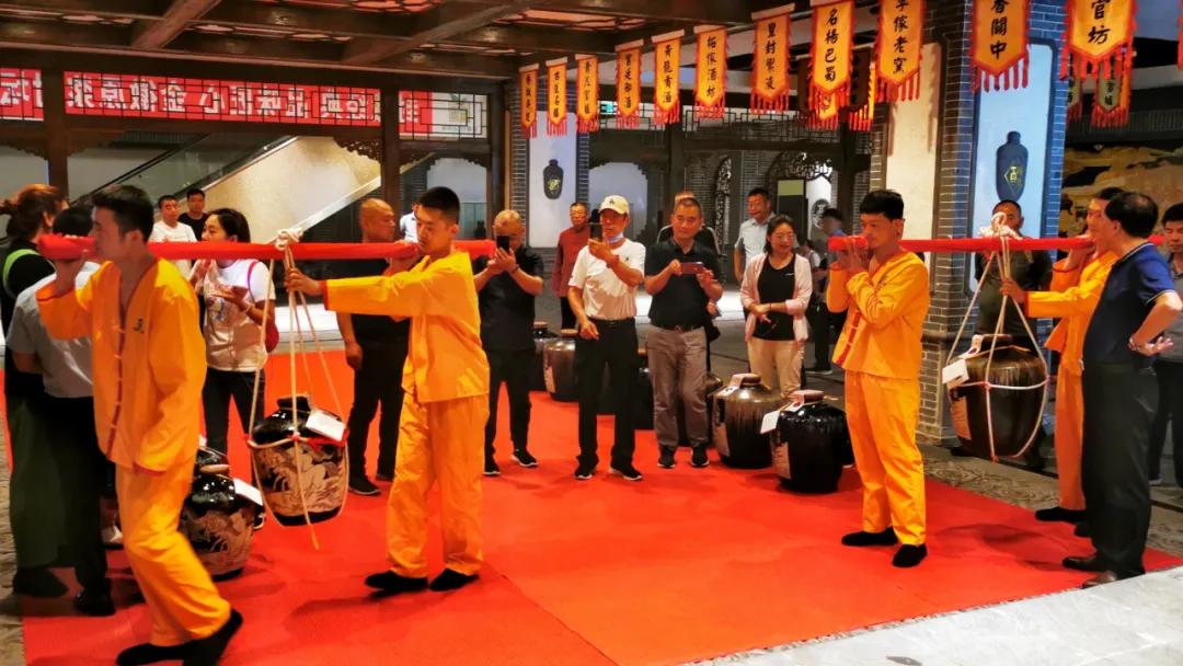 金徽酒封坛原浆60度价格,金徽酒存几年比较好喝