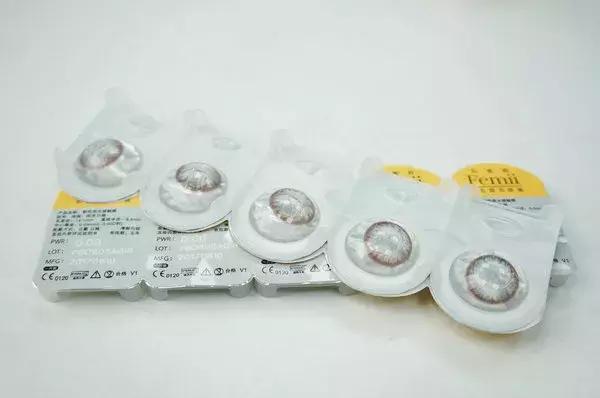 如何挑选适合自己的美瞳,新手如何选择适合自己的美瞳