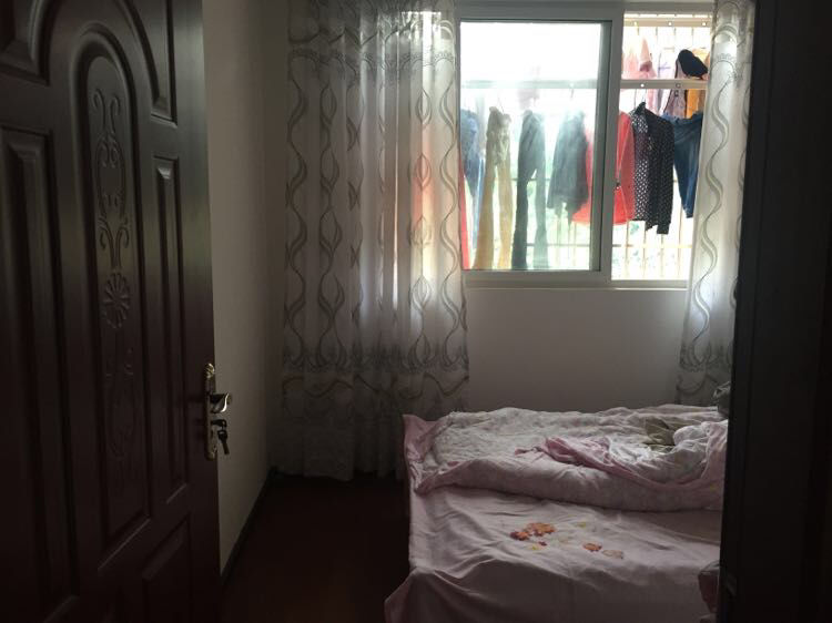 不顾父母反对远嫁贵州，看到婆家准备的婚房，说实话有点心寒