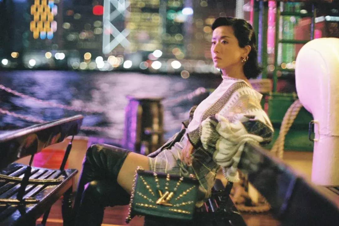 能让唐嫣和张曼玉撞款的，也只有这个包了！