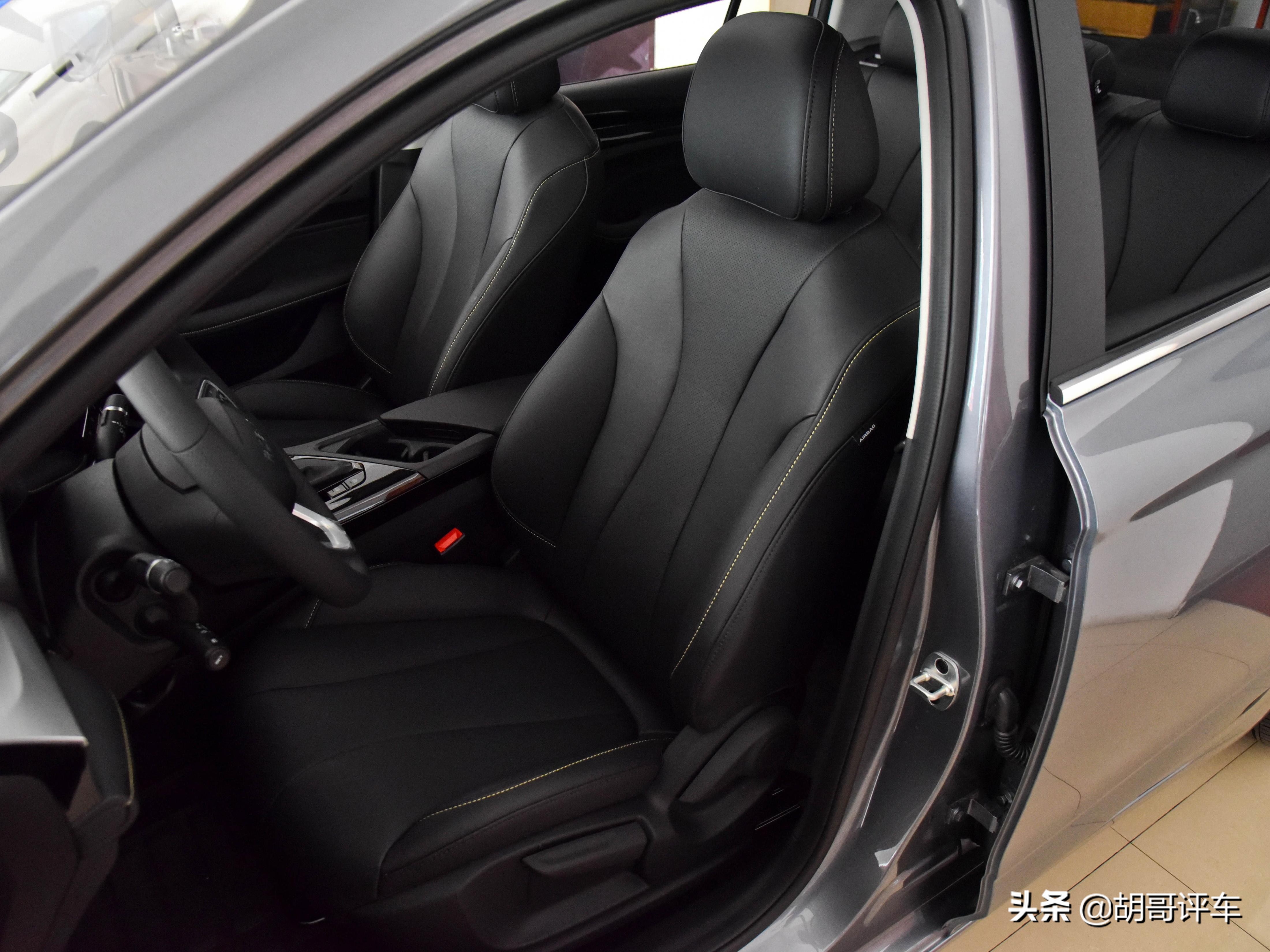 低价位自动挡省心省油,五万块的新车自动挡荣威i5