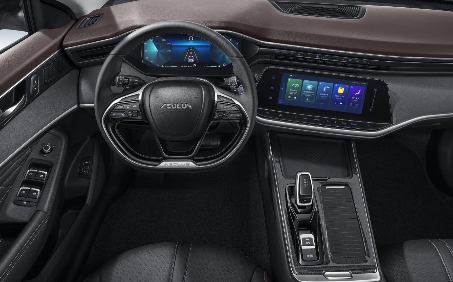 国产新能源轿跑十万,比较好的油电混动轿跑