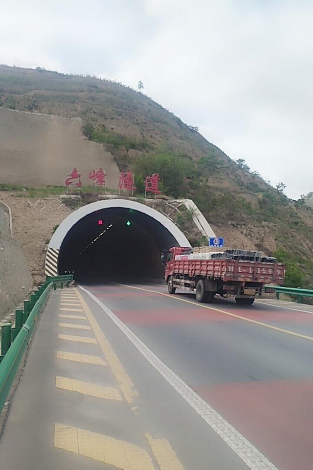 甘谷金山农民作家张志刚,甘谷徒步张志刚