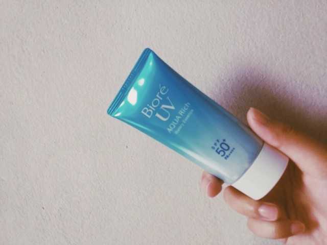 好用的防晒霜测评,防晒持续12小时的防晒霜测评