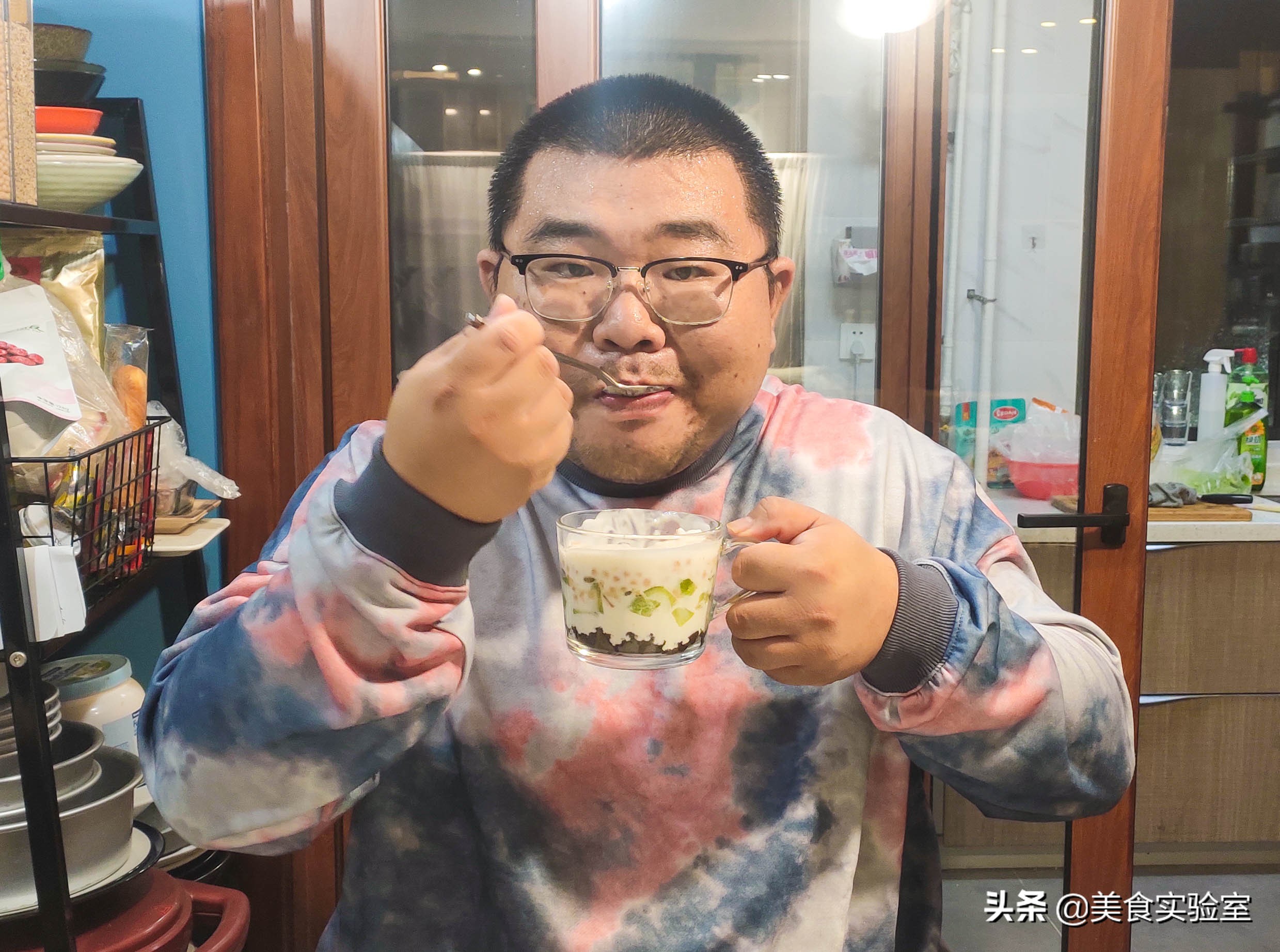 白嫖*党**报告6，中粮麦片酥脆、柔韧，奶香、麦香、水果香相得益彰