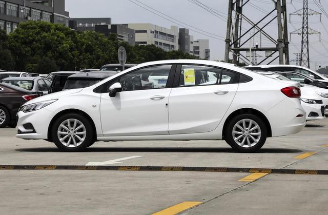 雪佛兰科鲁兹sl和se有什么区别,12款雪佛兰科鲁兹1.6t手动挡