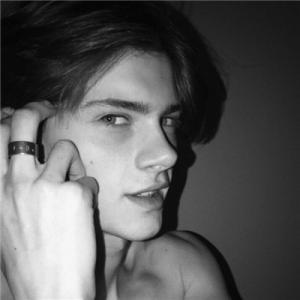 好听的英文网名男生帅气冷酷霸气,男生网名霸气超拽高冷英文