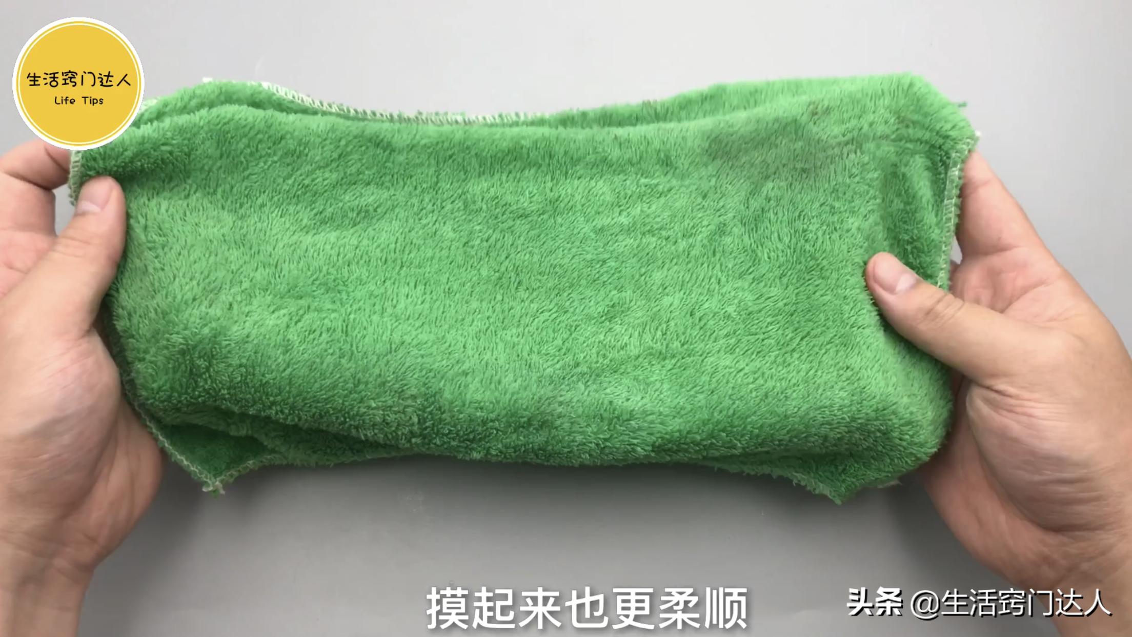 不管毛巾有多脏放进微波炉3分钟,毛巾脏了别拿肥皂洗教你简单方法