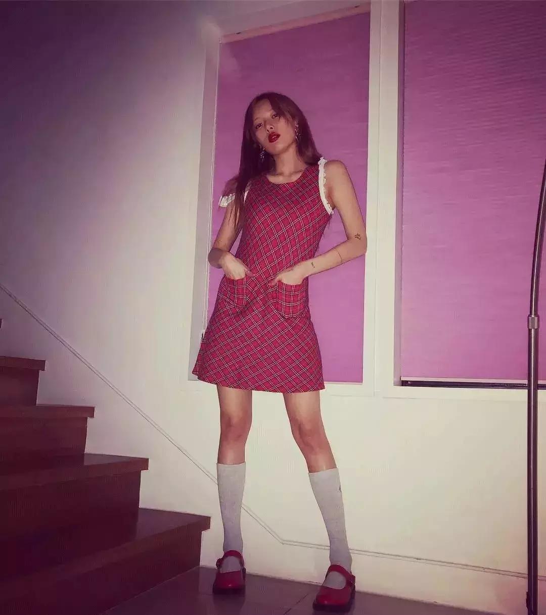 泫雅最近流行的鞋子,泫雅好看的鞋子