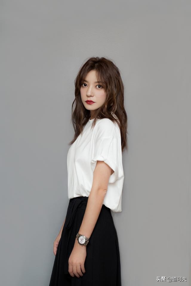 赵薇齐肩发型图片大全,赵薇发型图片最新编发