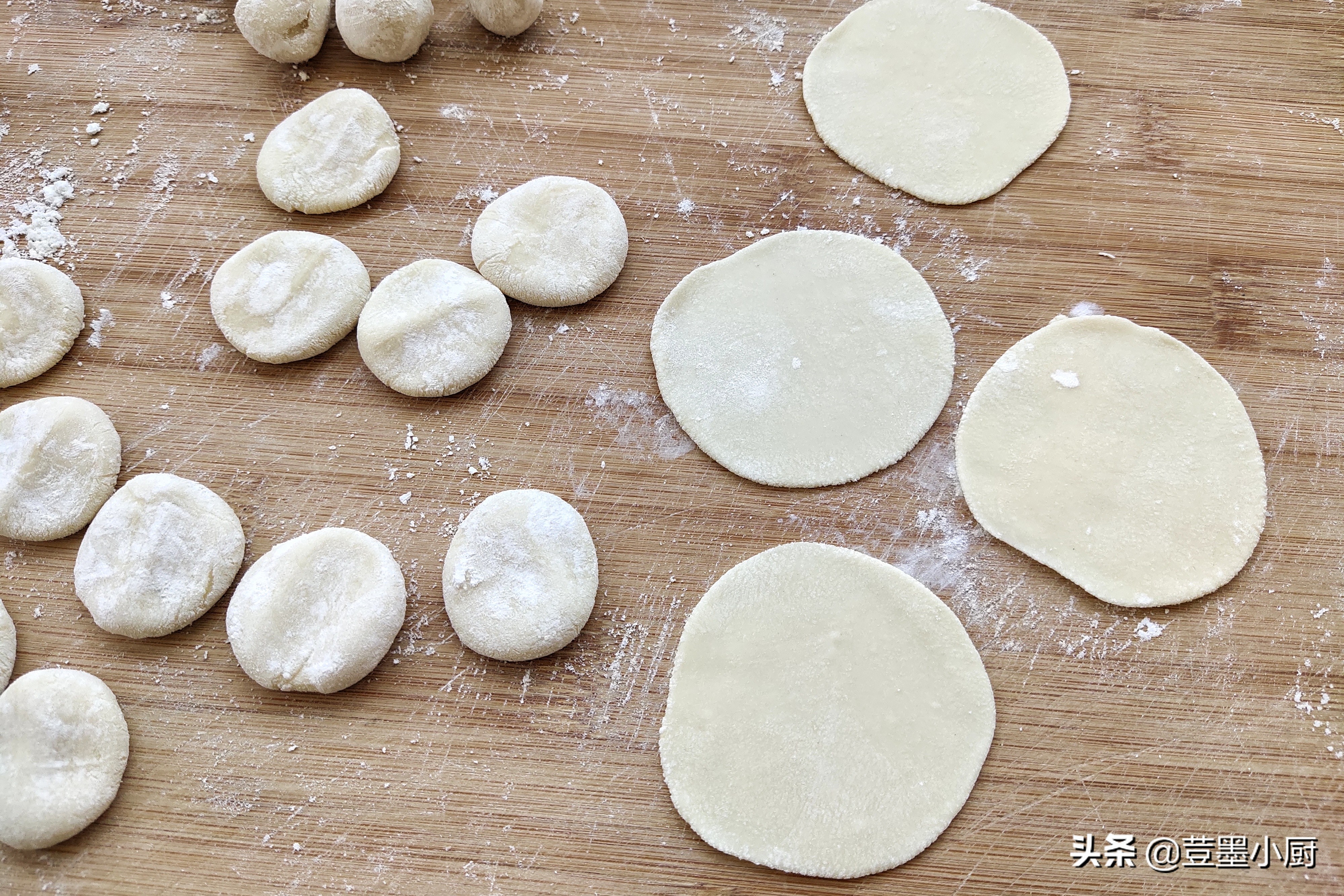 五月吃啥饺子馅最好,春天多吃这素馅饺子