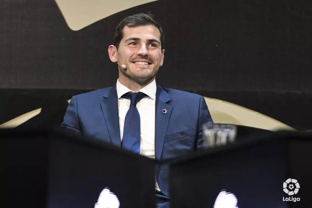 以往的大力神杯都是谁拿了,最年轻拿大力神杯