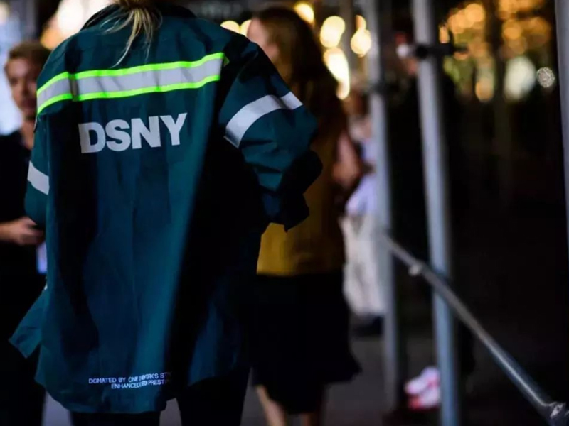 朱一龙时装男装图,在武汉穿西服的明星朱一龙