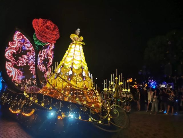 香港迪士尼今年首季盈利创新高,香港迪士尼亏损还是盈利