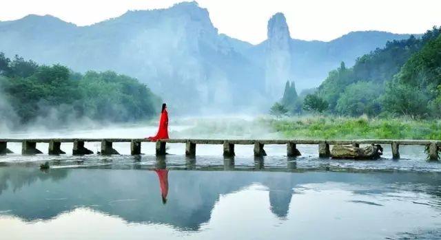 浙江隐藏一座仙境,浙江距离杭州1小时车程的城市