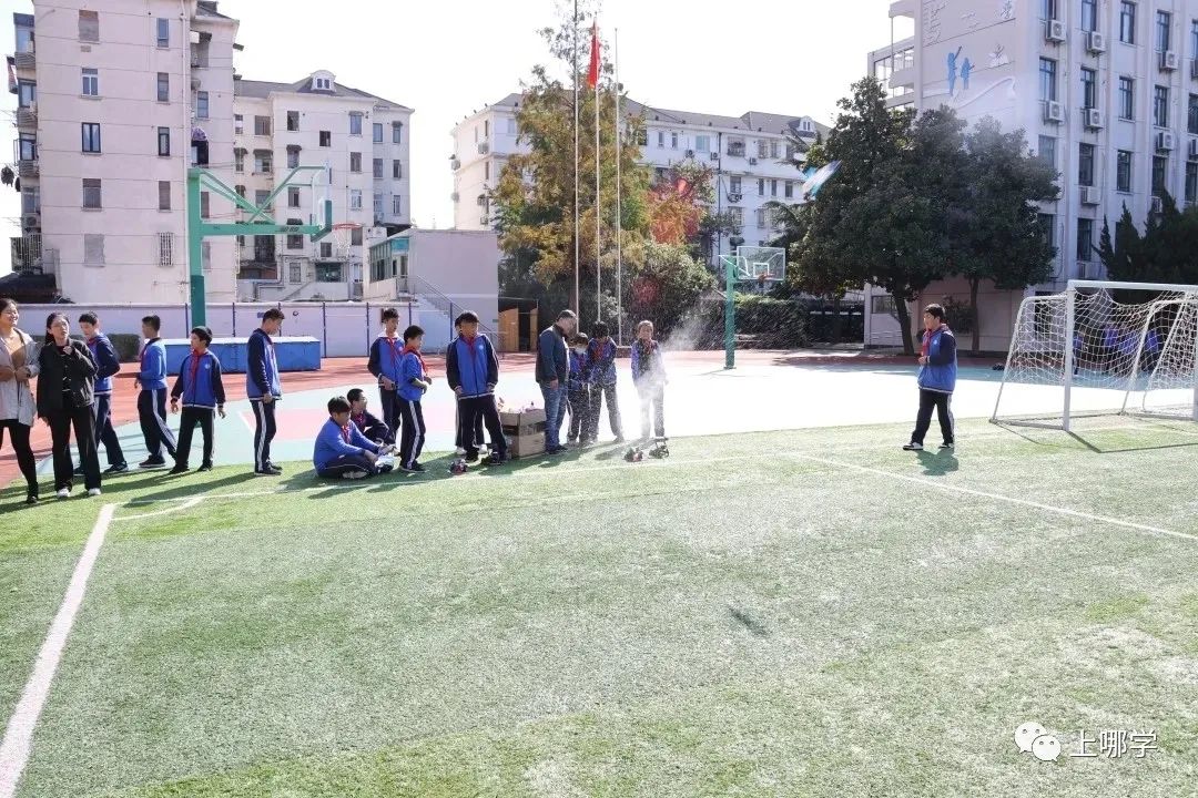 市重点超46%！上海这所优质初中，去年人户一致不满3年被统筹