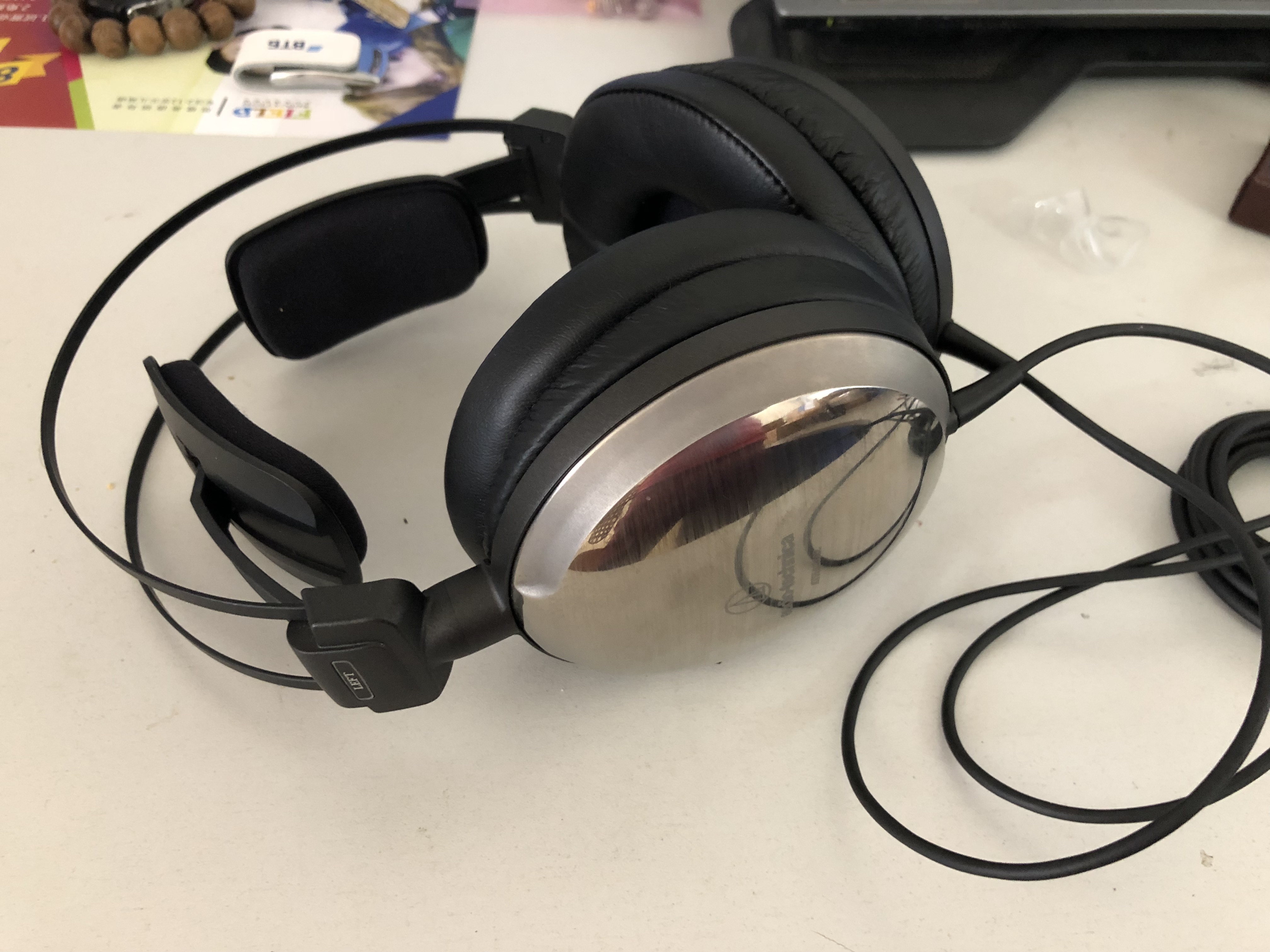 铁三角头戴式耳机型号有什么区别,铁三角ad2000x对比a2000z