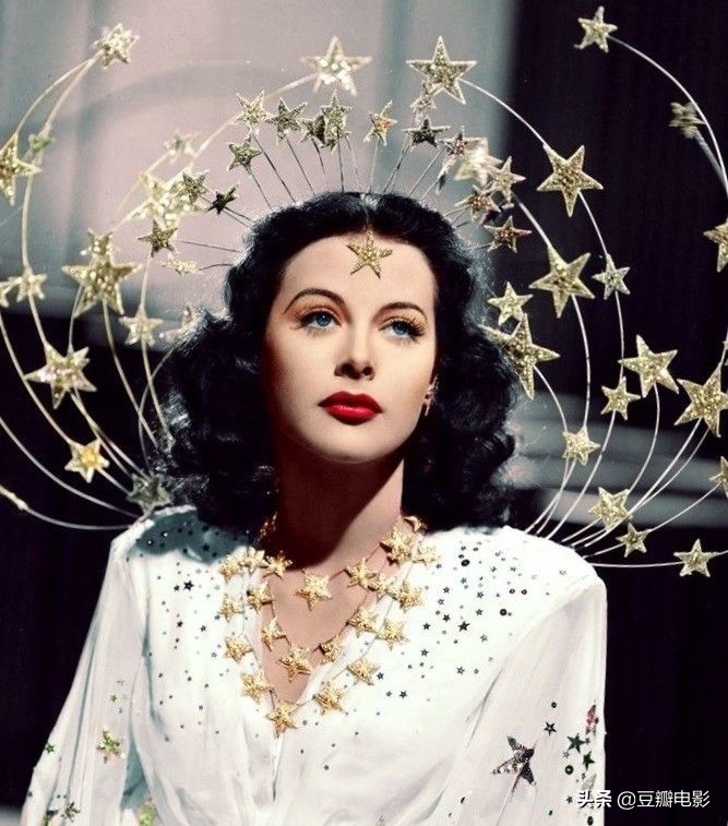 首位全裸出镜，这好莱坞*星艳**竟是wifi之母《*物尤**：海蒂·拉玛传》