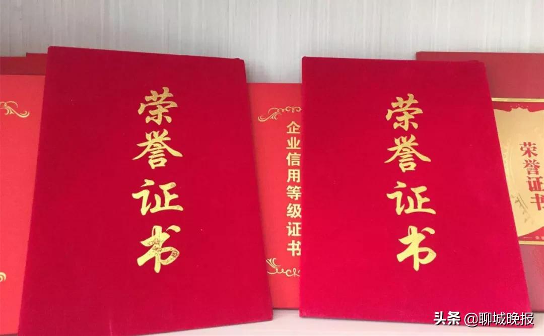 为了小区安全我们一直在行动,为了业主的安全保驾护航