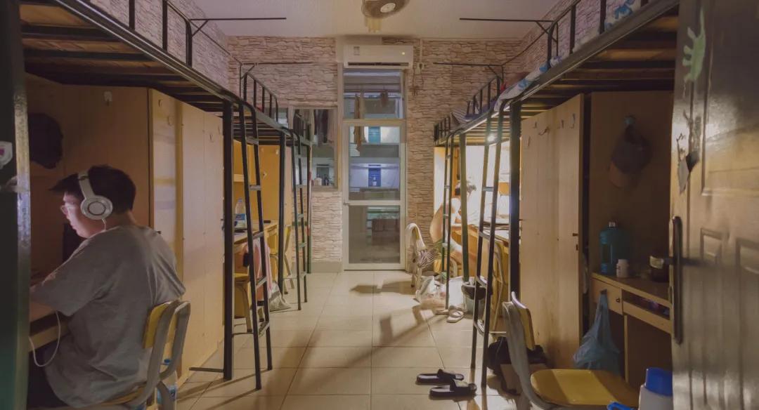 高校不退费怎么办,高校不退学费退宿费