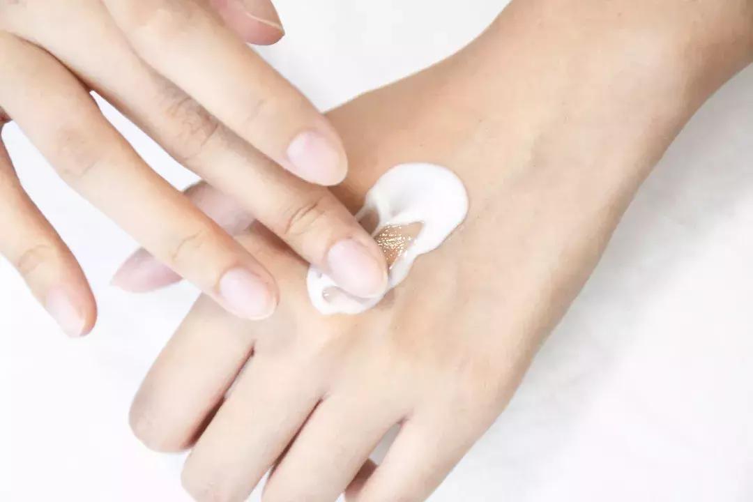 化妆5分钟少女,女生化妆10分钟和1小时