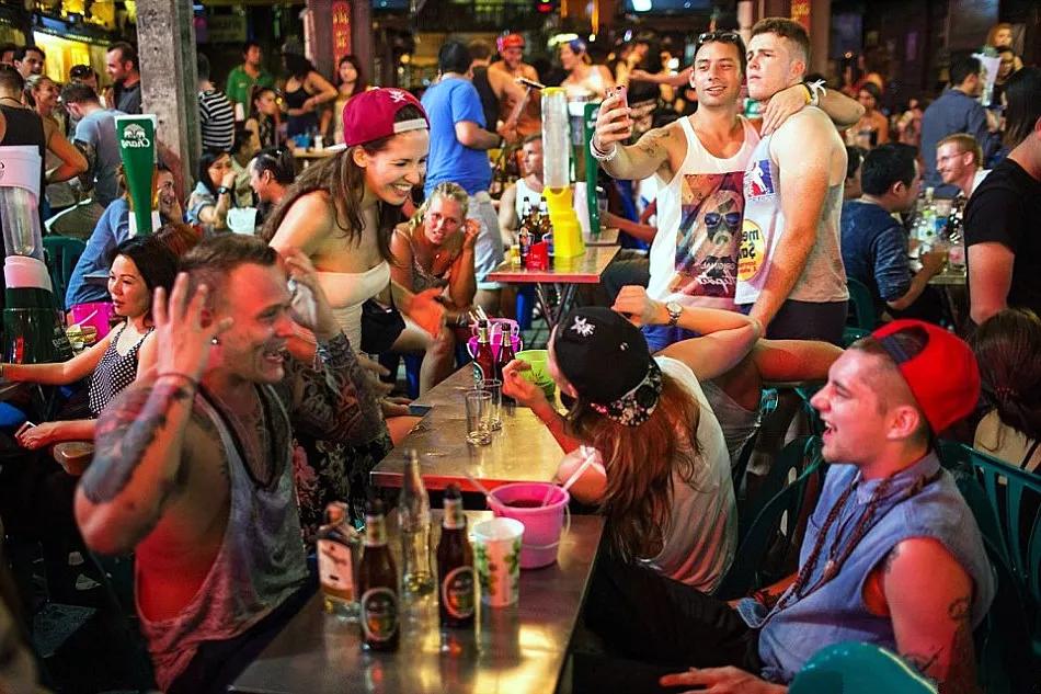 那些在泰国租妻的人,后来怎么样了....