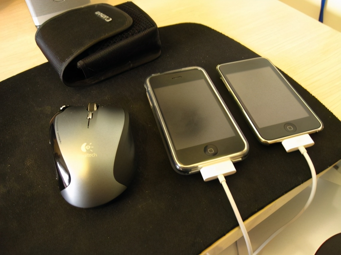 那些年我们用过的iphone,那些年我们用的手机