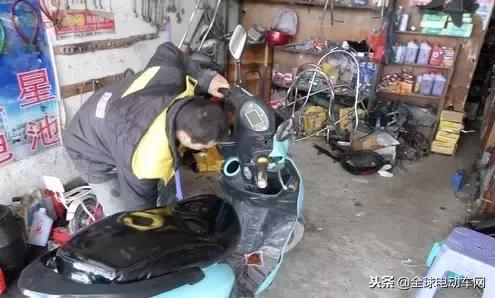 电动车减震异响最简单的解决方法,电动车异响的常见原因及解决办法