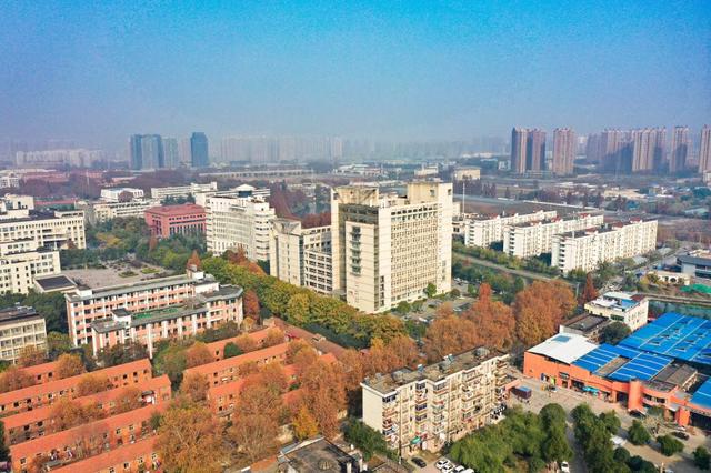 湖北工业大学火了,高考多少分才能考上这所高校呢?