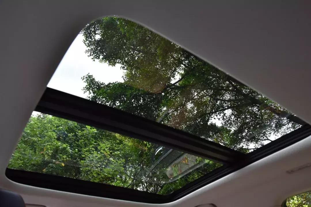 广汽埃安aions机械钥匙怎么使用,广汽埃安aions钥匙怎样换电池