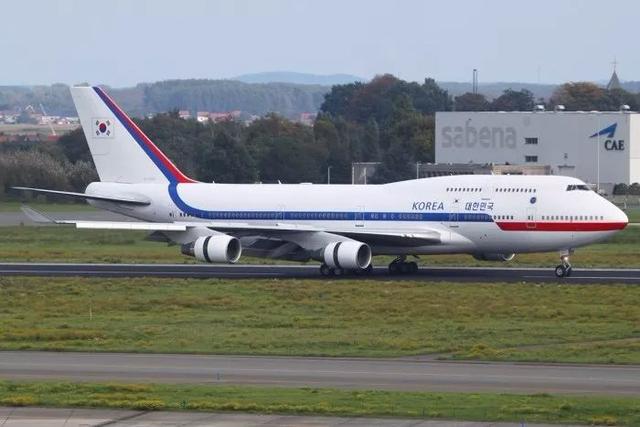 停靠日本长崎的邮轮,钻石公主号停靠柬埔寨