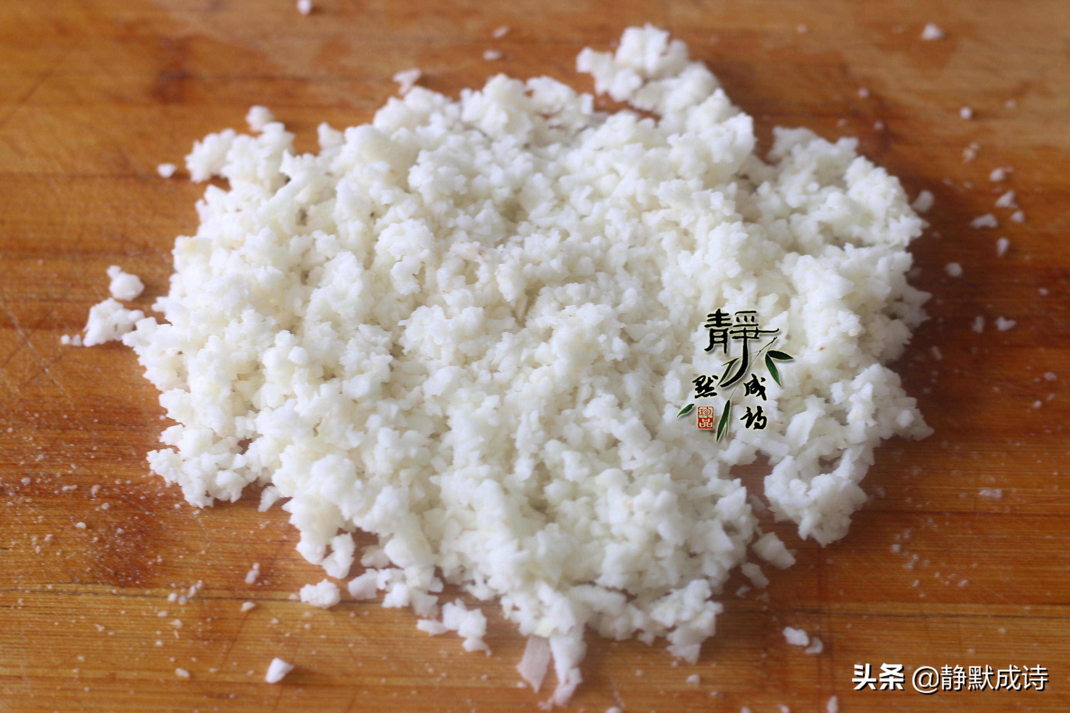 年夜饭必备的家常菜丸子,珍珠丸子的家常做法年夜饭