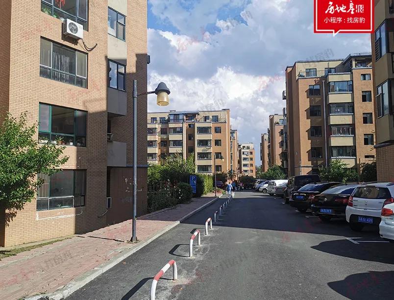 房报君去看了一套6字头的二手房，竟然动心了