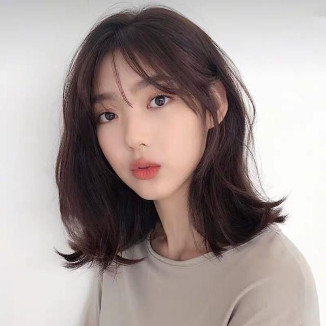 圆脸适合的中长发型梨花头内扣,适合圆脸的梨花头发型图片