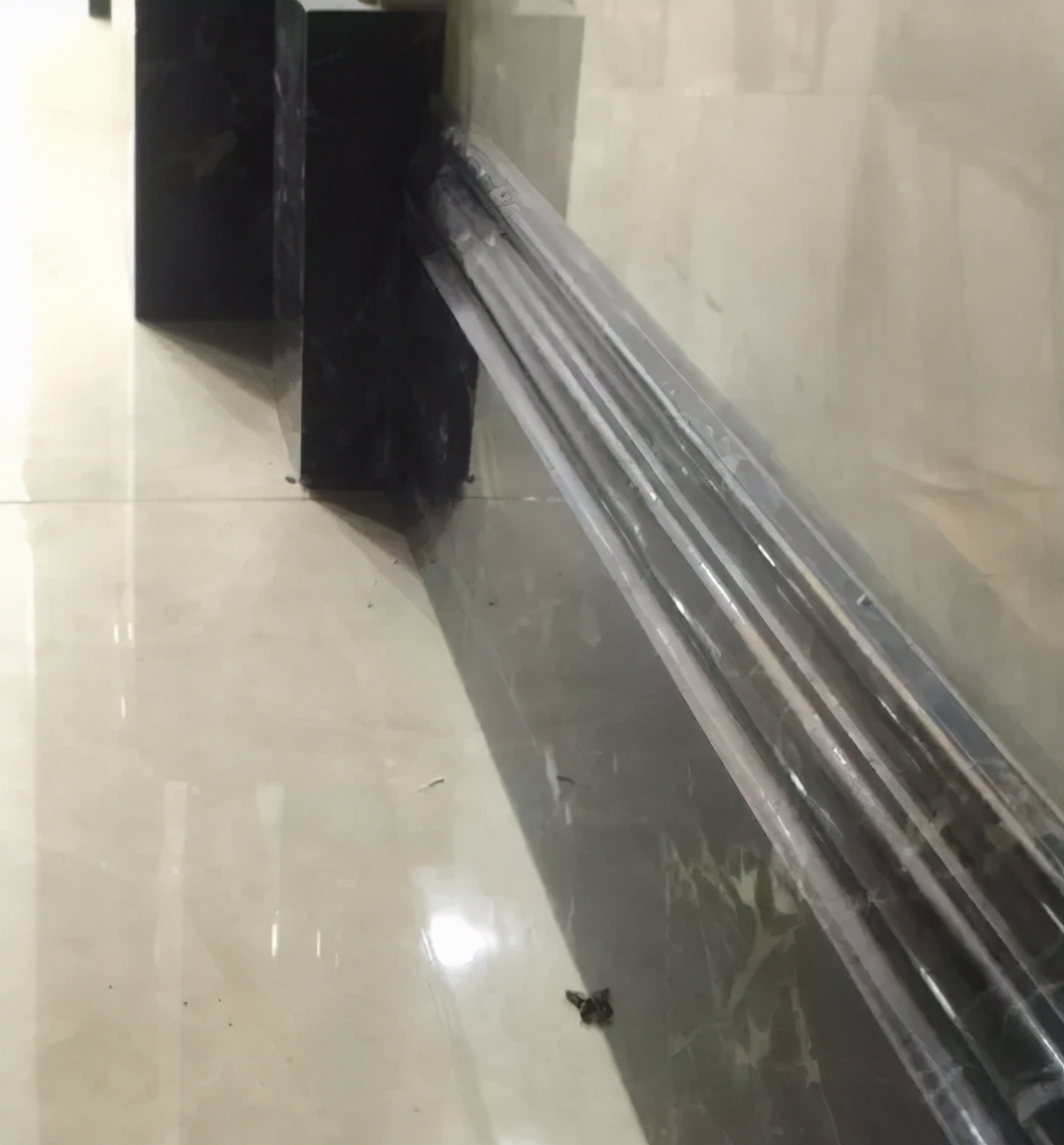 石材踢脚线形状,石材踢脚线做法