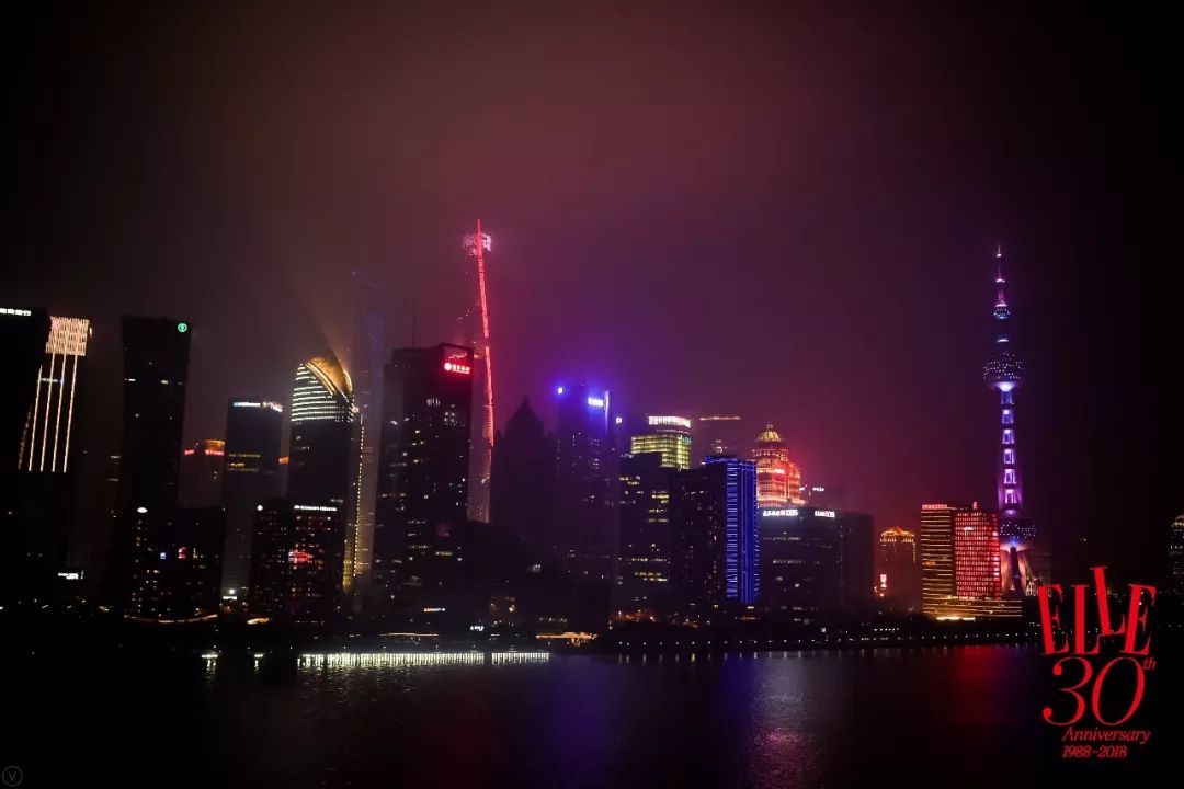 白百何有多霸气,白百何最新拍照姿势