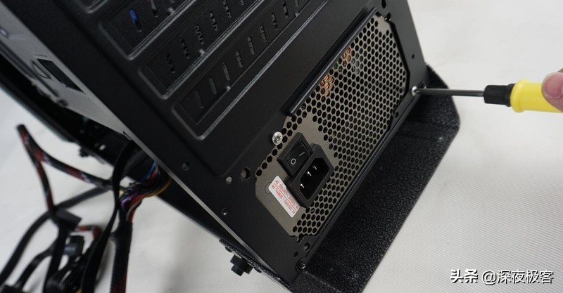 手把手教你装机教程,详细的装机教程你能看完吗