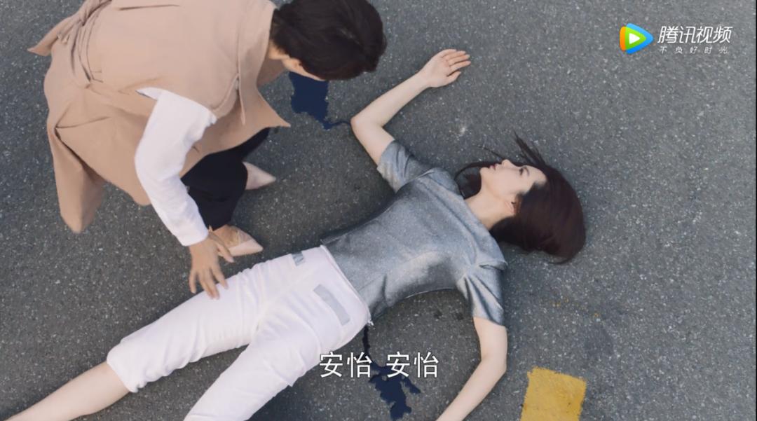 敢买戚薇牌机器人吗？专门拆散别人家庭的那种