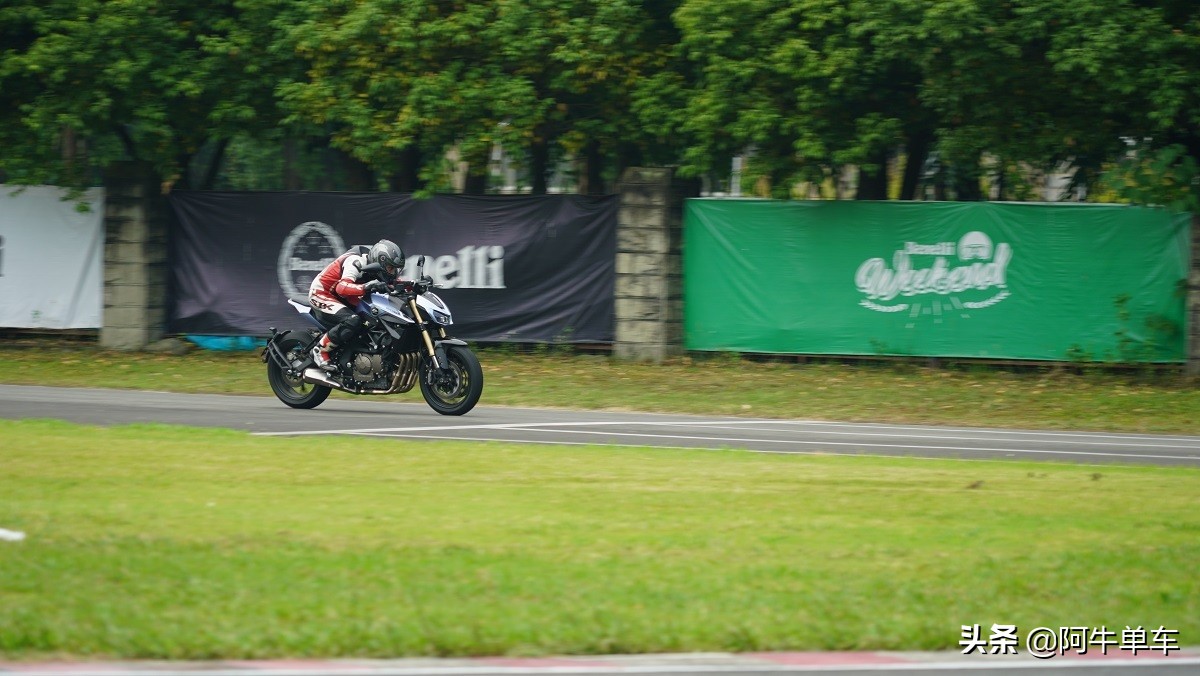 阿牛说车——赛道上的追600到底怎么样?