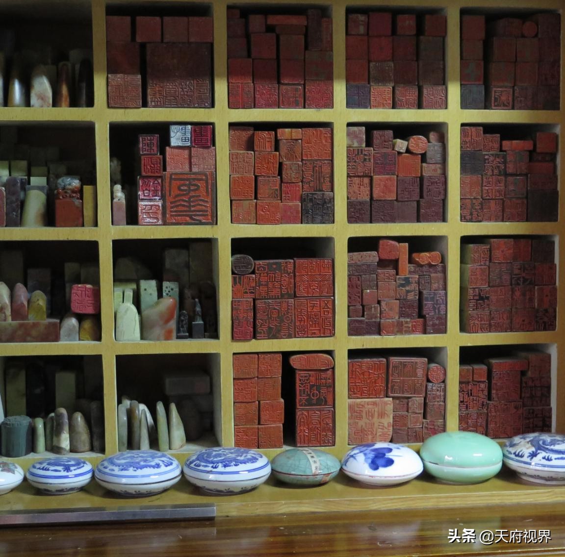 健身、习字、治印、绘画、喝酒古稀书画家潘锡仁的5大爱好