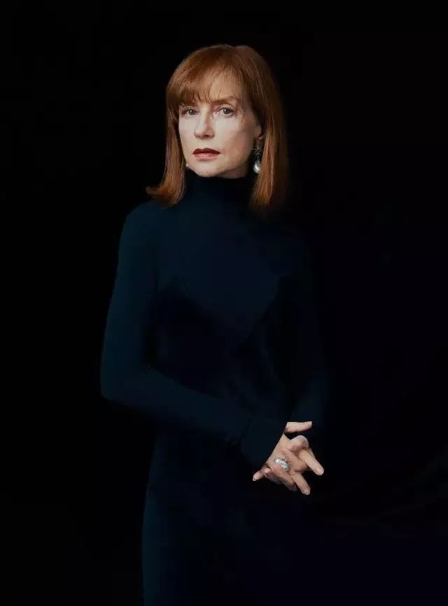 日本52岁单身阿姨选美夺冠,52岁日本主妇荣获选美冠军