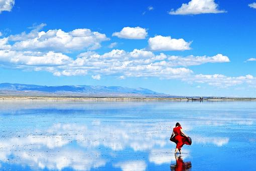 乌尤尼盐沼天空之镜夜景,乌尤尼盐湖天空之镜旅游价格